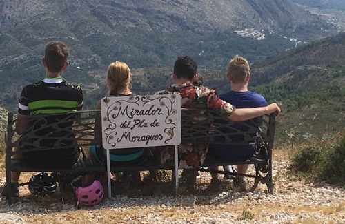 Castell de Castells Casa | Manana Mountain is an enchanting guest house with en-suite rooms.
