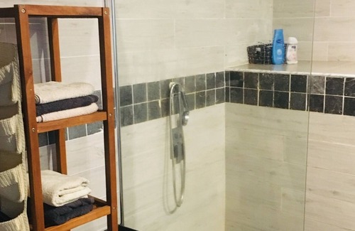 Manapany-les-Bains Casa | Manapany ocean view loft with private pool