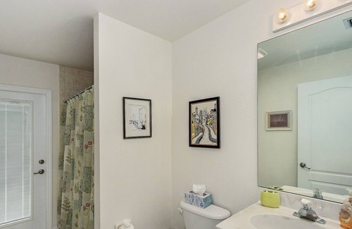 Manatee Bay Casa | Manatee Bay Serenity ​​​​​​Beautifully appointed 3 bedroom 2 bath, waterfront pool home in St. James City, Florida!