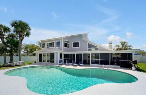 Dixie Shores Casa | Manatee By The Bay