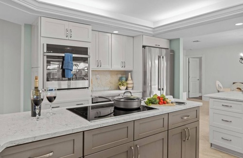 Shell Point Casa | Manatees & Memories, - your luxurious waterfront escape in Fort Myers!