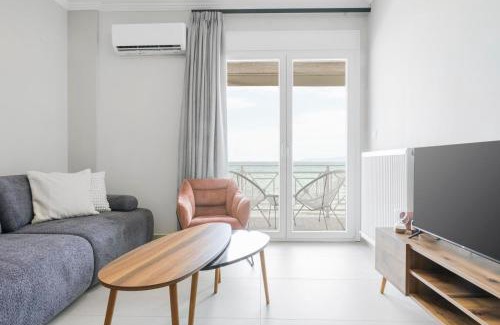 Neoi Epivates Apartamento | Manda Ray Seafront Apartment Endless Blue View
