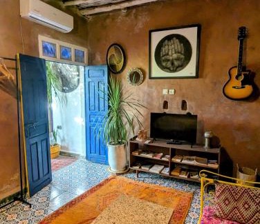 Tassoultante Apartamento | Mandalahome