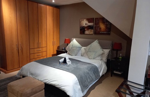 Bloubergstrand Casa | Mandalay Beach B & B