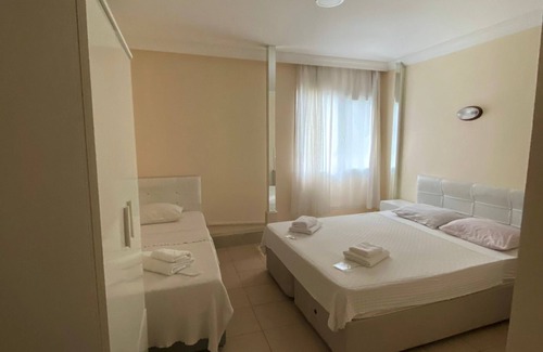 Gumuldur Hotel | Mandarin Beach Hotel ve Restaurant