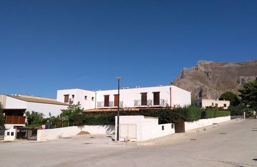 Macari Casa | Casa de vacaciones Mandarino Makari 500 mt. del mar