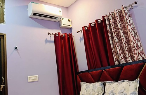 Faizabad Casa | Manglam Homestay And paying Guest house