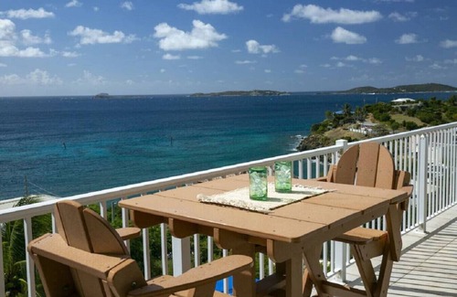 Estate Enighed Condominio | Mango Breeze the perfect condo! **generator**