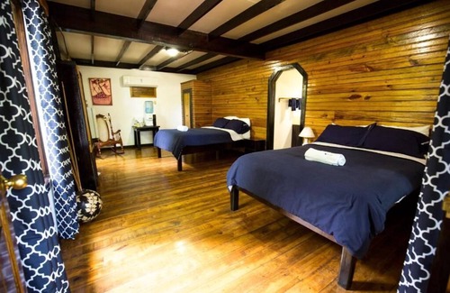 Isla de Utila Hotel | Mango Inn Resort