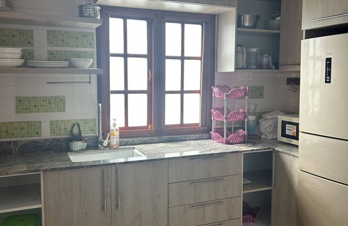 Stone Town Apartamento | Mango restaurant and apartment hotel