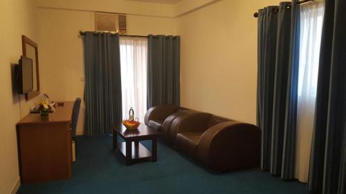 Al Mankhool Hotel | Manhattan Avenue Hotel