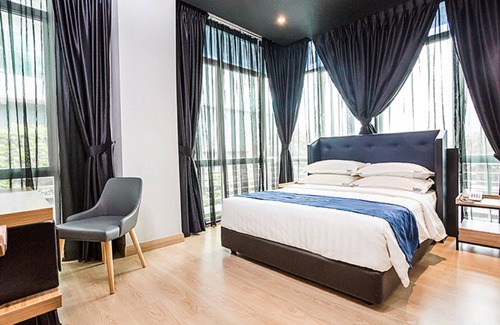 Bukit Kiara Hotel | Manhattan Business Hotel TTDI