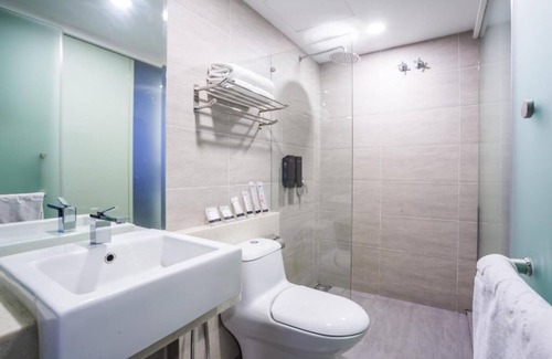 Bukit Kiara Hotel | Manhattan Business Hotel TTDI
