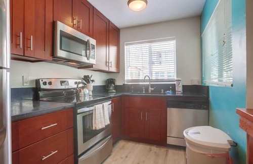 Central Mission Beach Condominio | Manhattan Shores 5