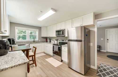 Forest Oaks Casa | Manila Ridge Escape | Trails, Fire Pit, 50 Acres