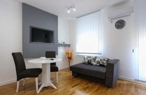 Subotica Apartamento | MANIROSI 3 apartman