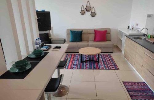 Bangi Sentral Apartamento | Manis Evo Bangi Soho - Netflix & wifi