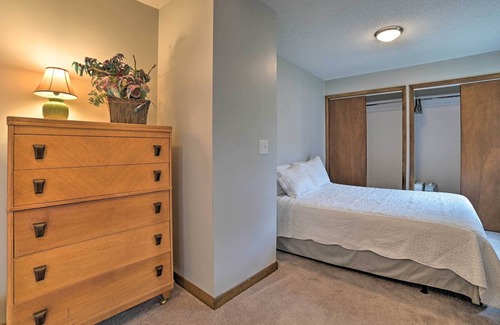 Manistee Casa | Manistee House < 1 Mile from Lake Michigan!