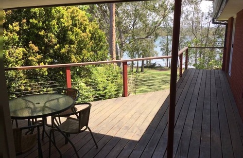 Mannering Park Casa | Manera Vista en el lago Macquarie