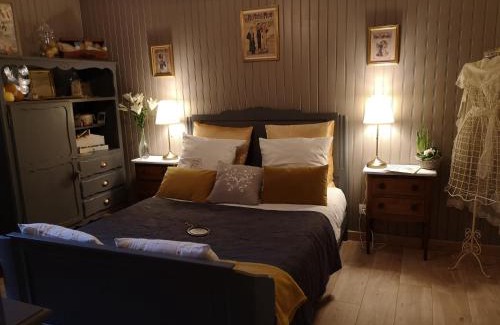 La Chapelle-Chaussee Cama Y Desayuno | Manoir de l'Alleu