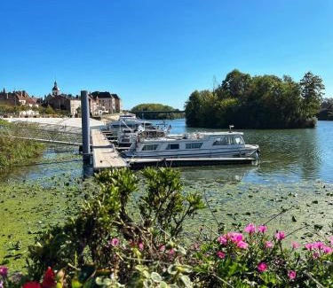 Seurre Casa | Manoir de la Saône