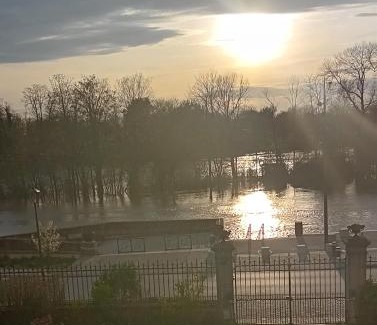 Seurre Casa | Manoir de la Saône