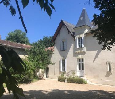 La Roche-Rigault Cama Y Desayuno | Manoir de Manapany