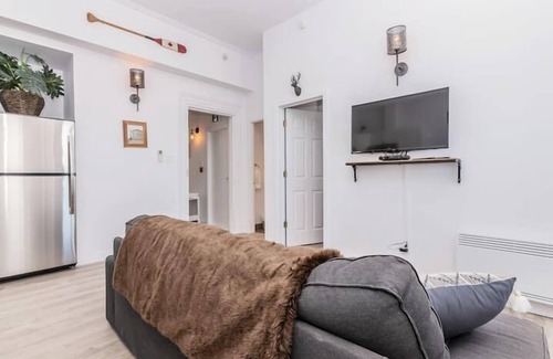 Old Quebec Apartamento | Manoir des Remparts 3 Bdrm Oasis