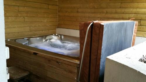Amboise Casa | Manoir Du Parc (Adults only)
