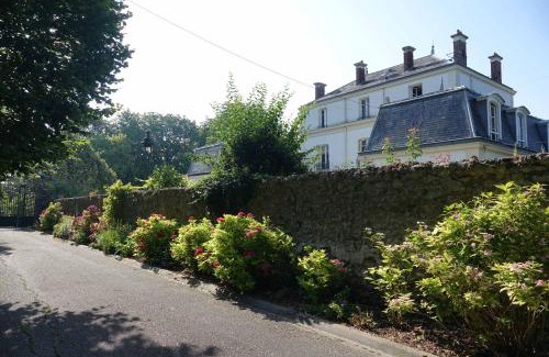 Villevaude Cama Y Desayuno | Manoir Le Parc near Paris & Disneyland