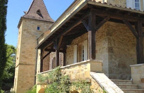 Castels et Bezenac Casa | Manoir con piscina climatizada, WiFi, impresionantes vistas al sur del valle de Dordoña