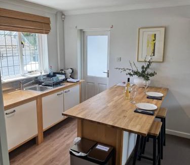 New Forest District Casa | Manor Bank Cottage Self Catering