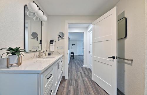 Medford Casa | Manor Hill Haven Hot Tub & Accessible Features