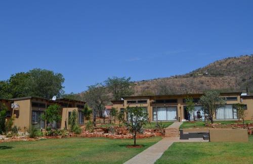 Kroondal Casa | Manor Hills Guest Lodge