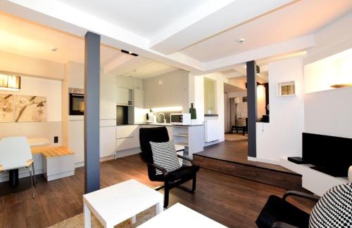 Robertville Apartamento | Manor house flat in Robertville