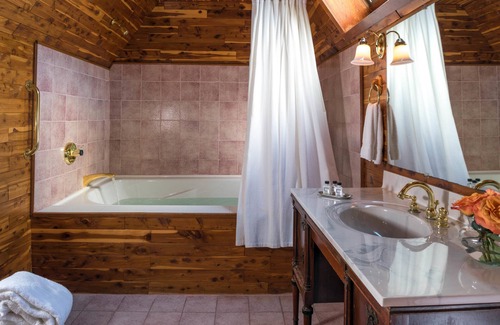 Norfolk Cama Y Desayuno | Manor House Inn