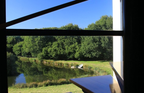 Plounevez-Quintin Casa | Manor house on private estate with heated indoor pool