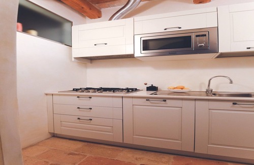 Monsano Apartamento | Casa señorial en Marche con piscina y vistas