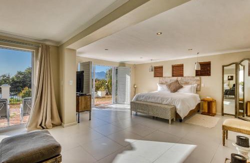 Gordons Bay Central Casa | Manor on the Bay