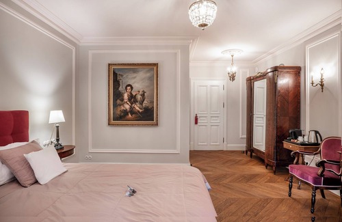Nowe Warpno Cama Y Desayuno | Manowce Palace - Suite with Garden View (Room 16)