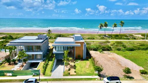 Jenipabu Apartamento | Mansão Beira mar (Pé na areia) 7 Suítes Alphaville