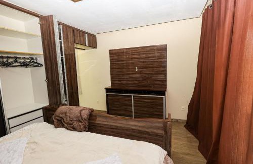 Europa Apartamento | Mansão BH 30 pessoas, Piscina, Sauna e Eventos