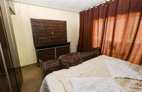 Europa Apartamento | Mansão BH 30 pessoas, Piscina, Sauna e Eventos