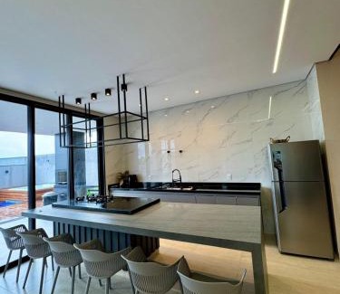 Havai Casa | Mansão Luxuosa em Condominio
