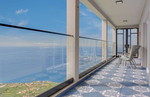 Arco da Calheta Casa | Mansão Macau by LovelyStay