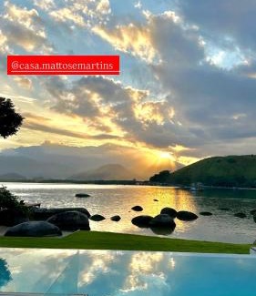 Ponta do Sape Casa | mansão pé na areia Angra