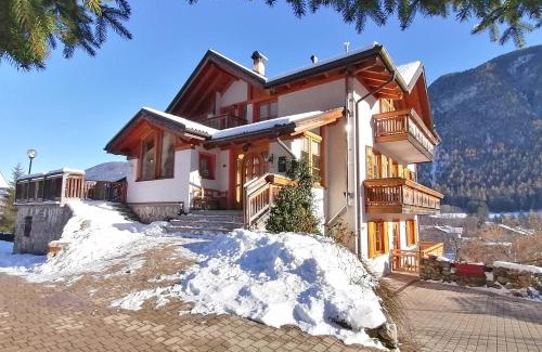 Croviana Apartamento | Mansarda del cuore
