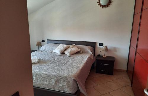 Cardano al Campo Apartamento | Mansarda Stefania MXP