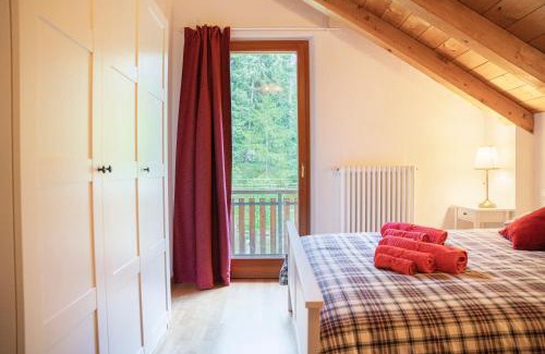 Villaggio al Pino Apartamento | Mansarda Villa Adele