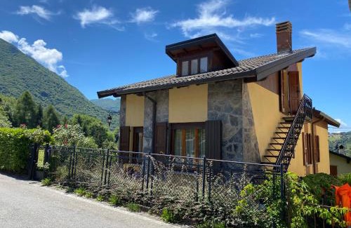 Esino Lario Apartamento | Mansarda Villa Simonetta